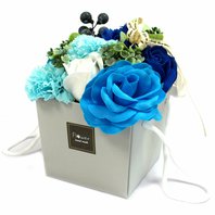 Mýdlové květy modré - svatební dárkový box